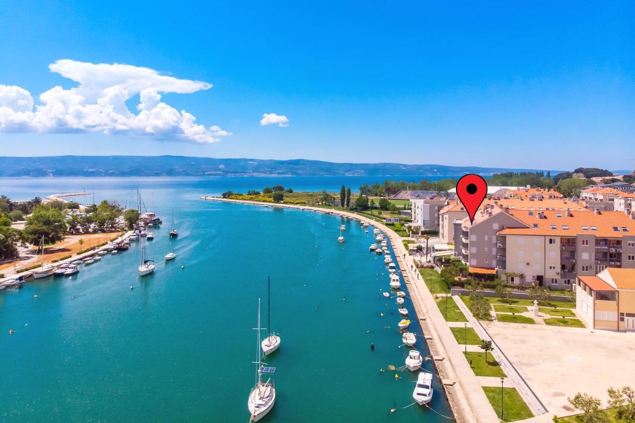 Apartmani Ribnjak Seka Оміш Екстер'єр фото